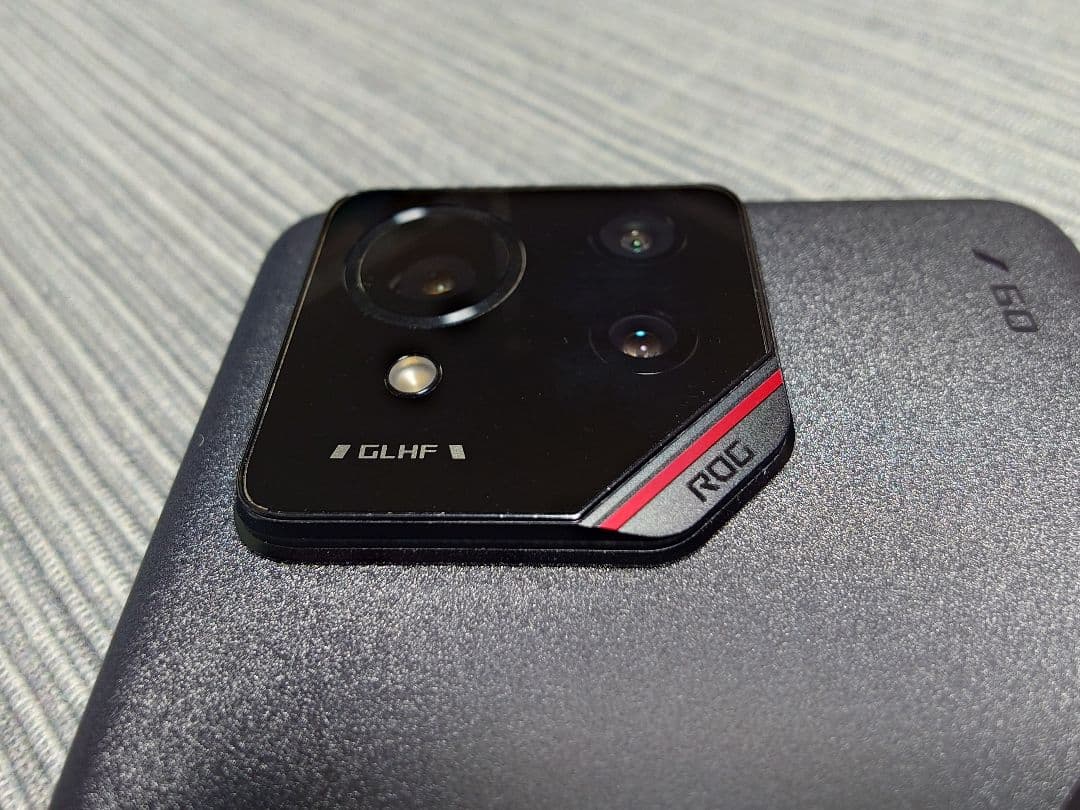 中古 ASUS ROG Phone 9 Pro RAM24GB/ROM1TB