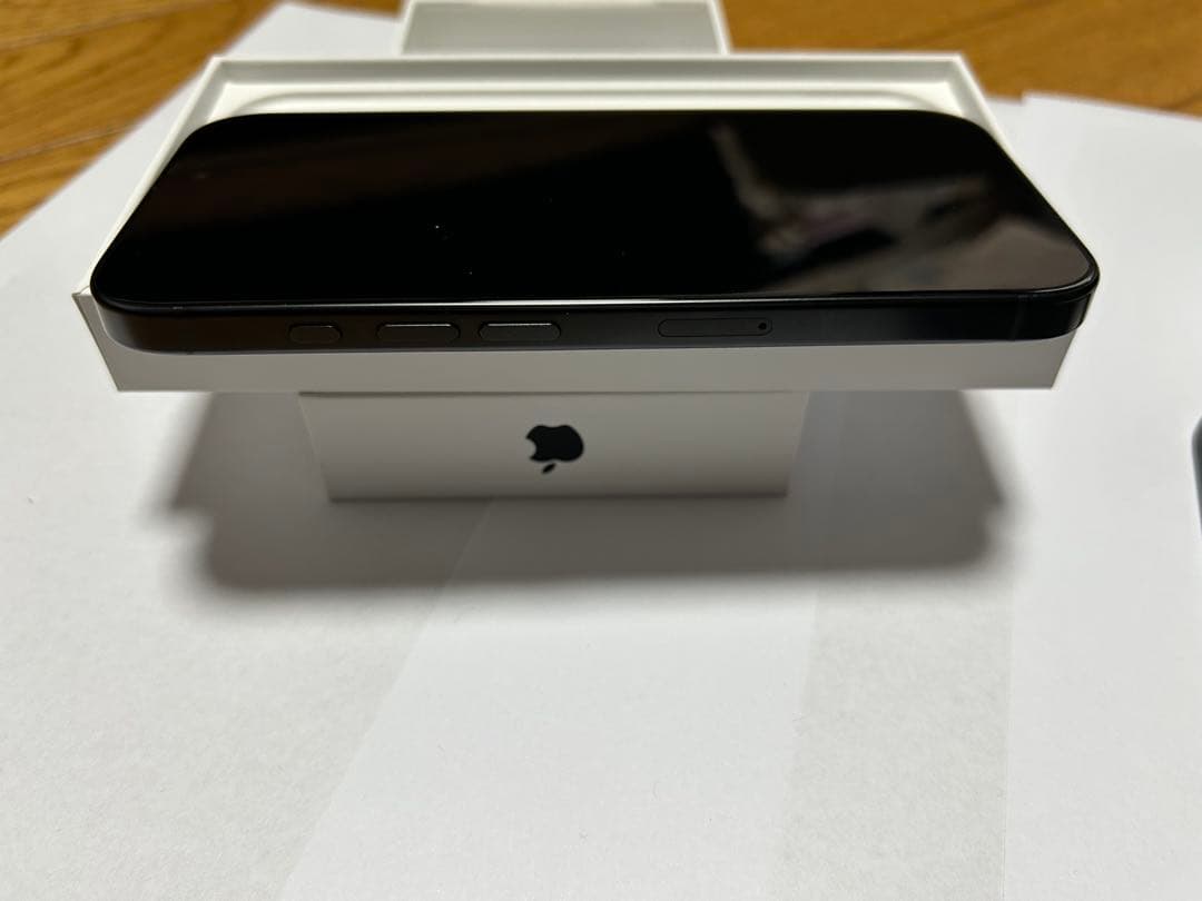 【美品】iPhone 16 Pro 256GB SIMフリー バッテリー91%