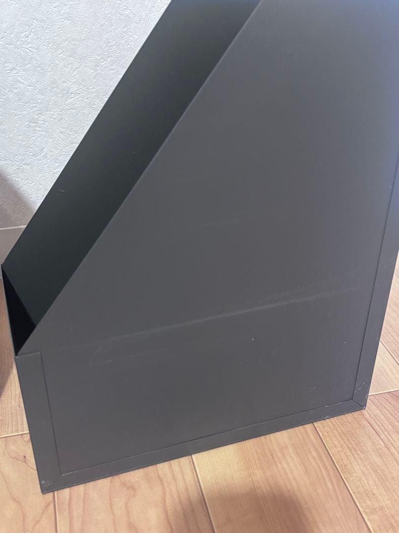 PACIFIC FURNITURE SERVICE ファイルストレージ