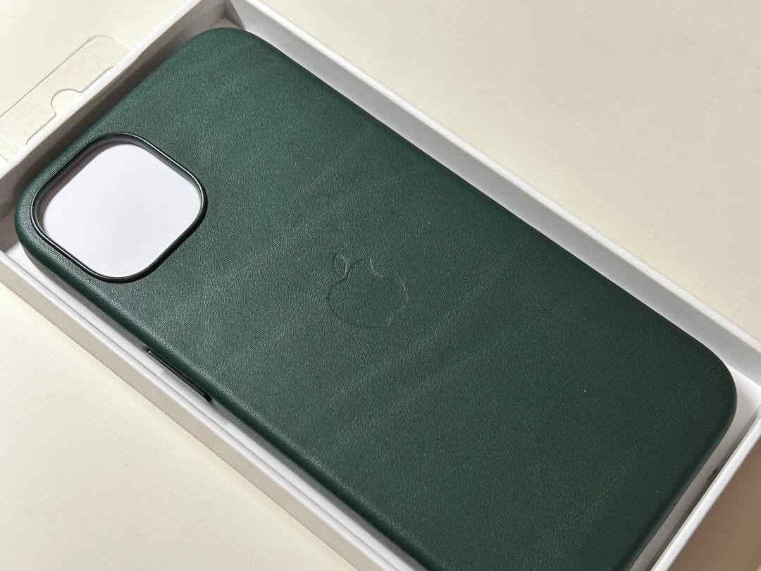【新品】純正 iPhone 13 レザーケース・セコイアグリーン①