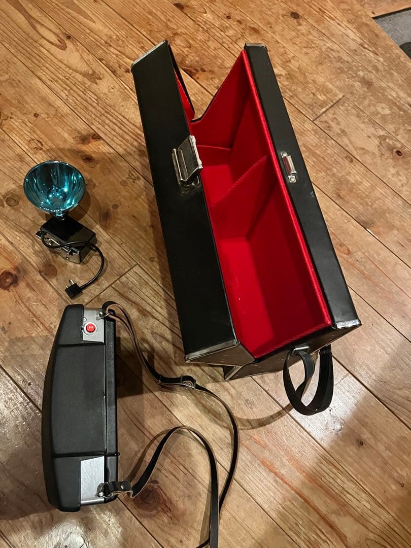 ポラロイドカメラ