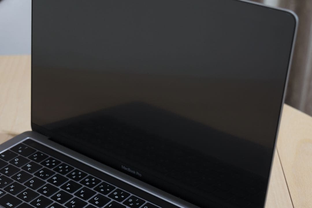 Apple MacBook Pro 2018 スペースグレー 本体