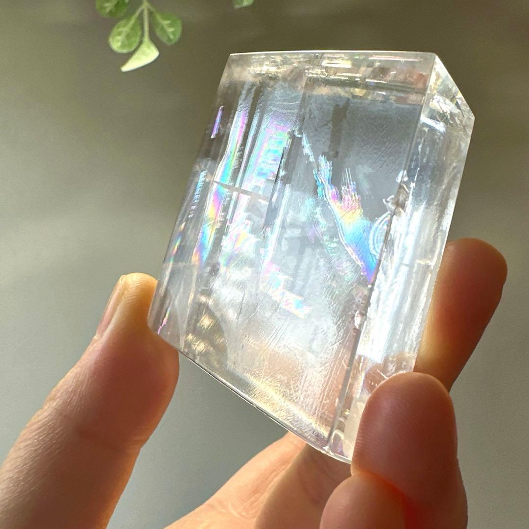 カルサイト　高品質　虹　プリズム　プリズムレインボーカルサイト