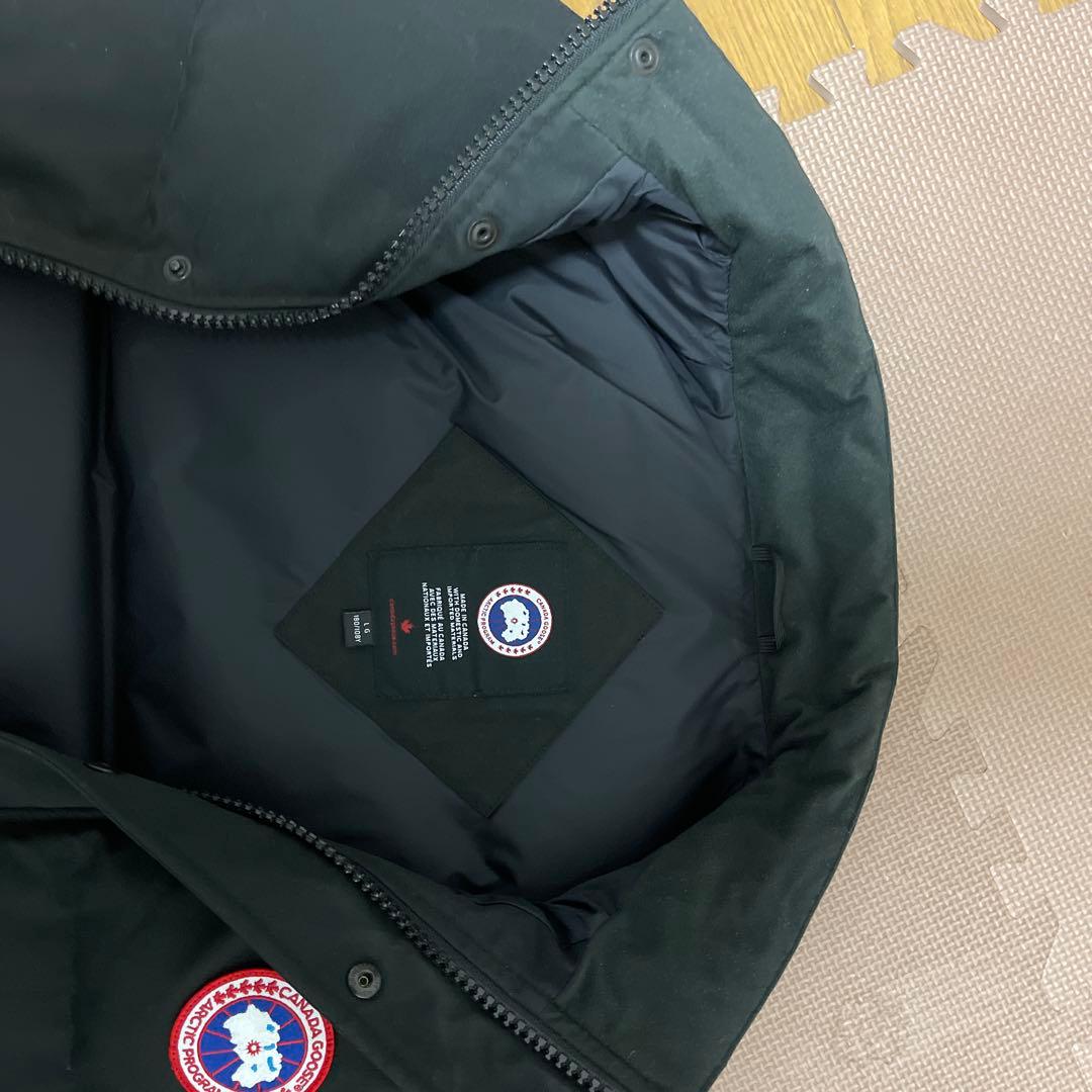 カナダグース　ダウンベスト　サイズＬ