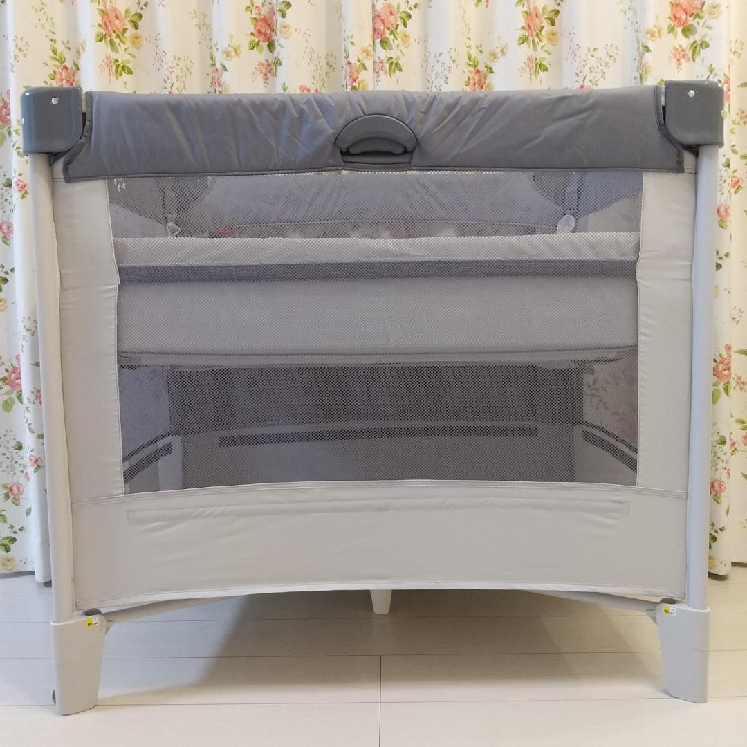 Aprica/アップリカ/ココネルエアー/ベビーベッド/グレーベアー/刺繍