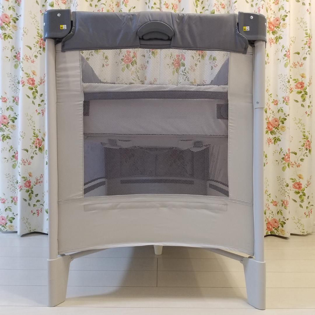 Aprica/アップリカ/ココネルエアー/ベビーベッド/グレーベアー/刺繍