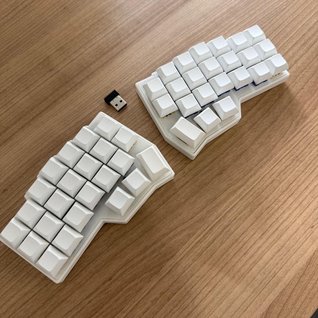 Corne v4 ワイヤレスキーボード