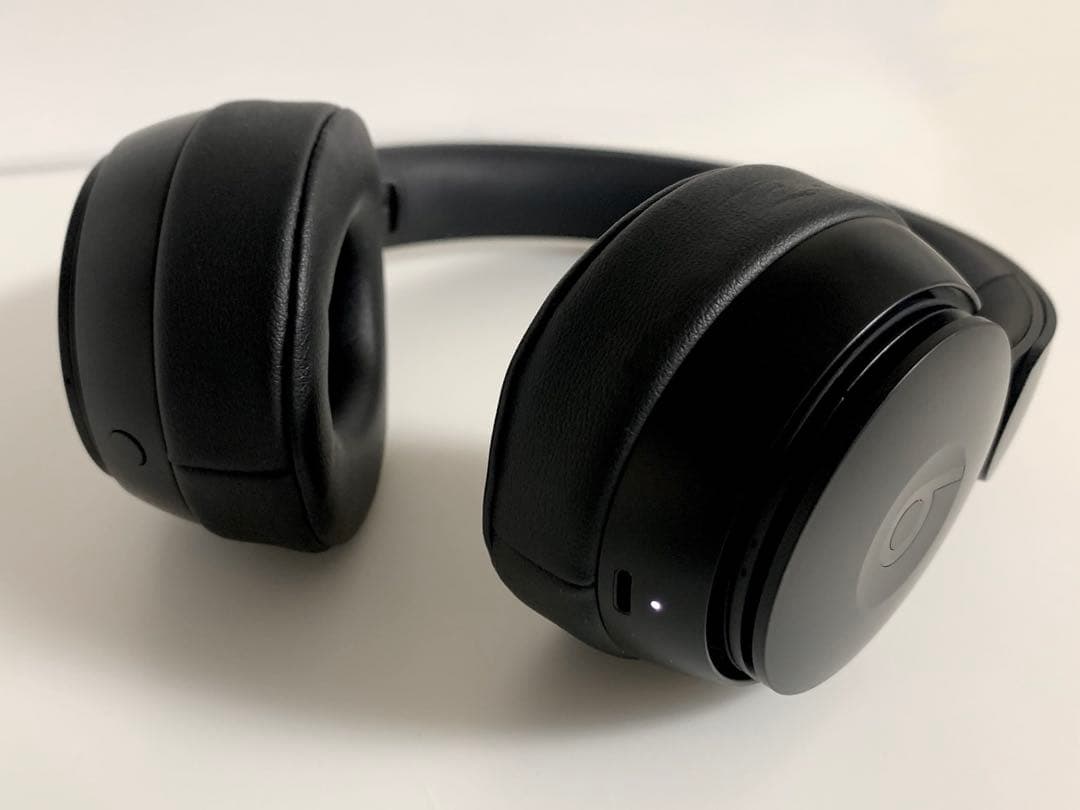 Beats Solo Pro ワイヤレスヘッドホン ブラック アメリカ版