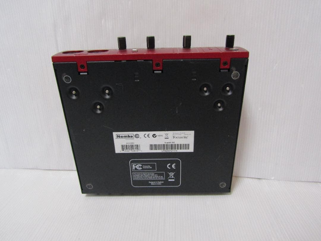 Focusrite Scarlett 18i6 オーディオインターフェース