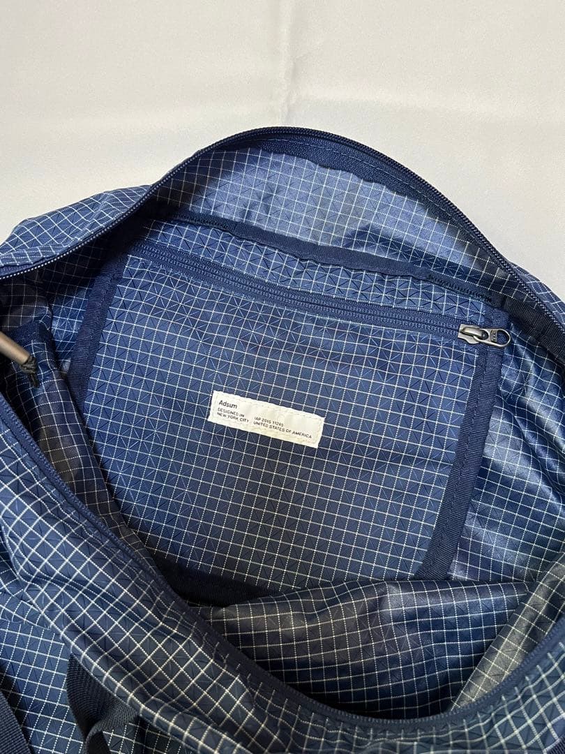 旅行かばん・小分けバッグ Adsum Zip Tote BLUE