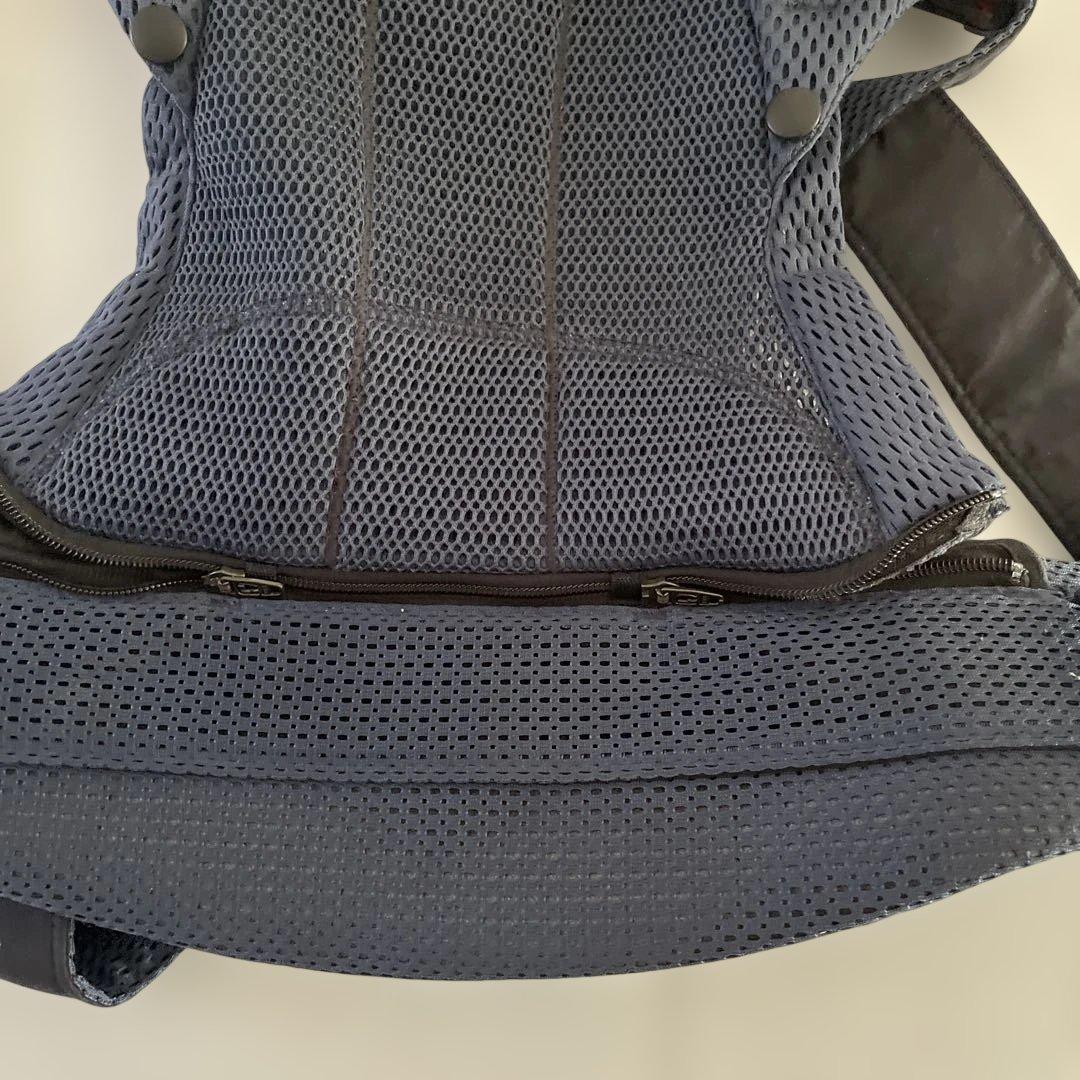 美品　BABYBJORN ヘビービョルン ハーモニー 抱っこ紐　メッシュ