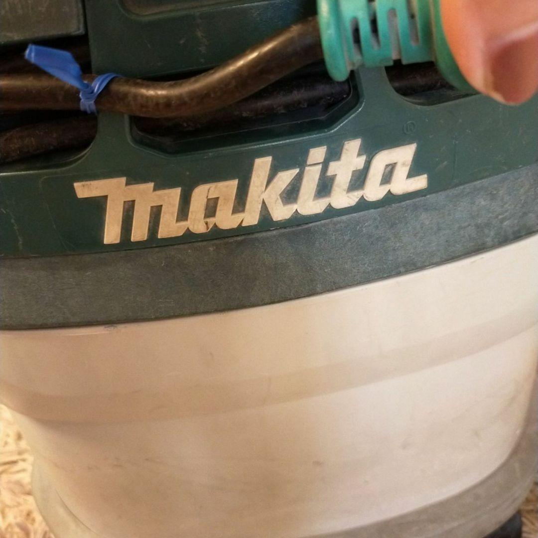 マキタ(makita) 集じん機 乾式 VC1530