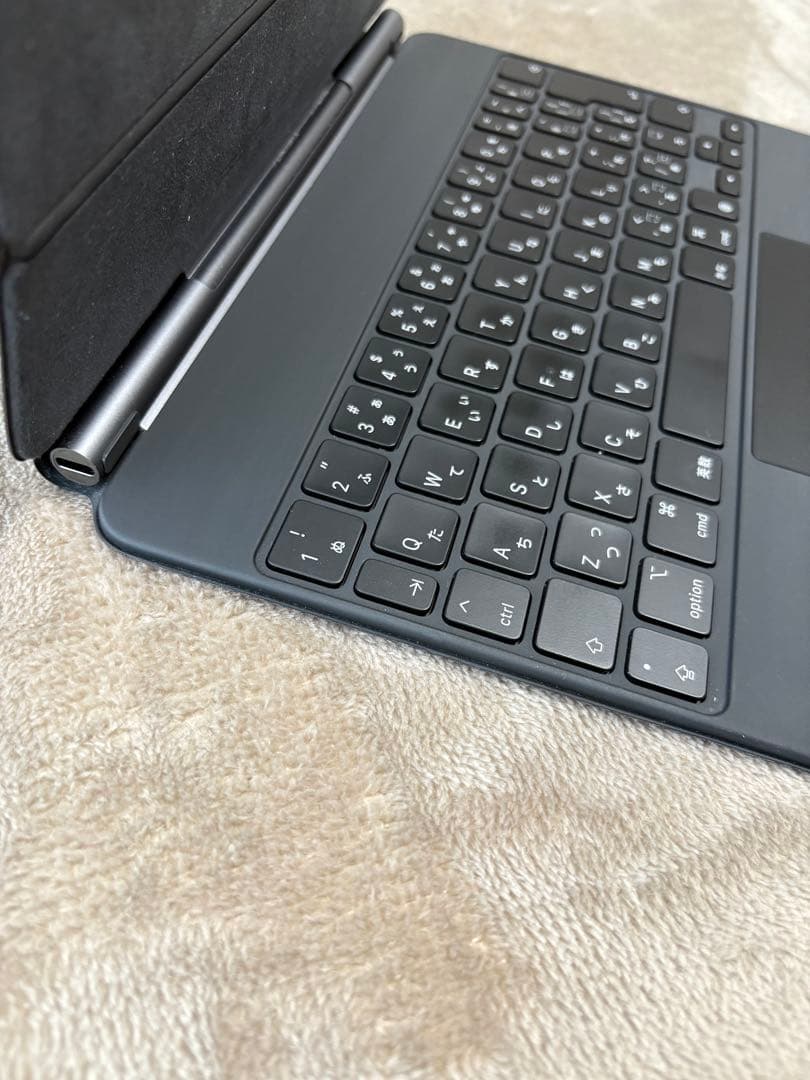 ⭐️値下げ　Apple iPad Air (第5世代) ＋キーボードとペン（純正）