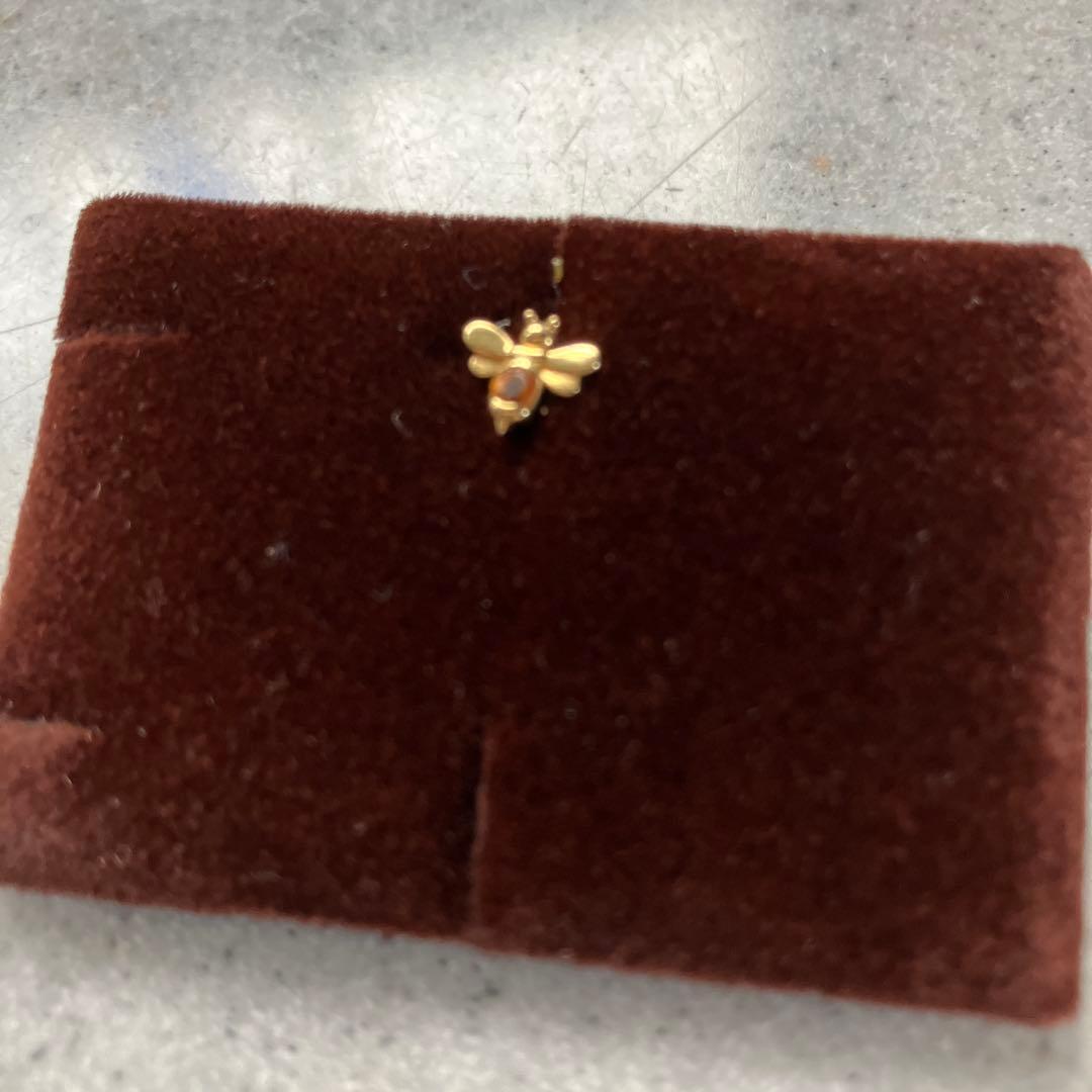 新品蜂デザイン ミツバチ18金ゴールドトーン ピアス(片耳用)