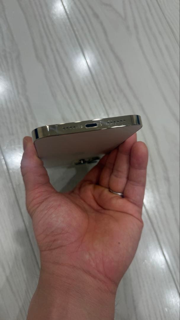 Apple iPhone 13 ProMAXゴールド 本体