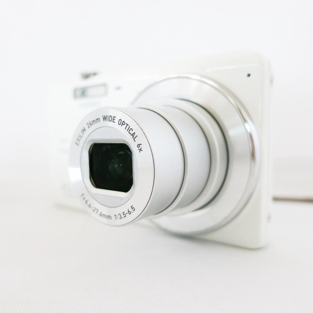 CASIO EXILIM EX-Z31　ホワイト コンパクトデジタルカメラ