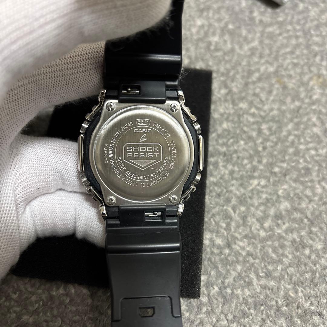 G-SHOCK/Gショック /メタルベゼル シルバー GM-2100-1AJF