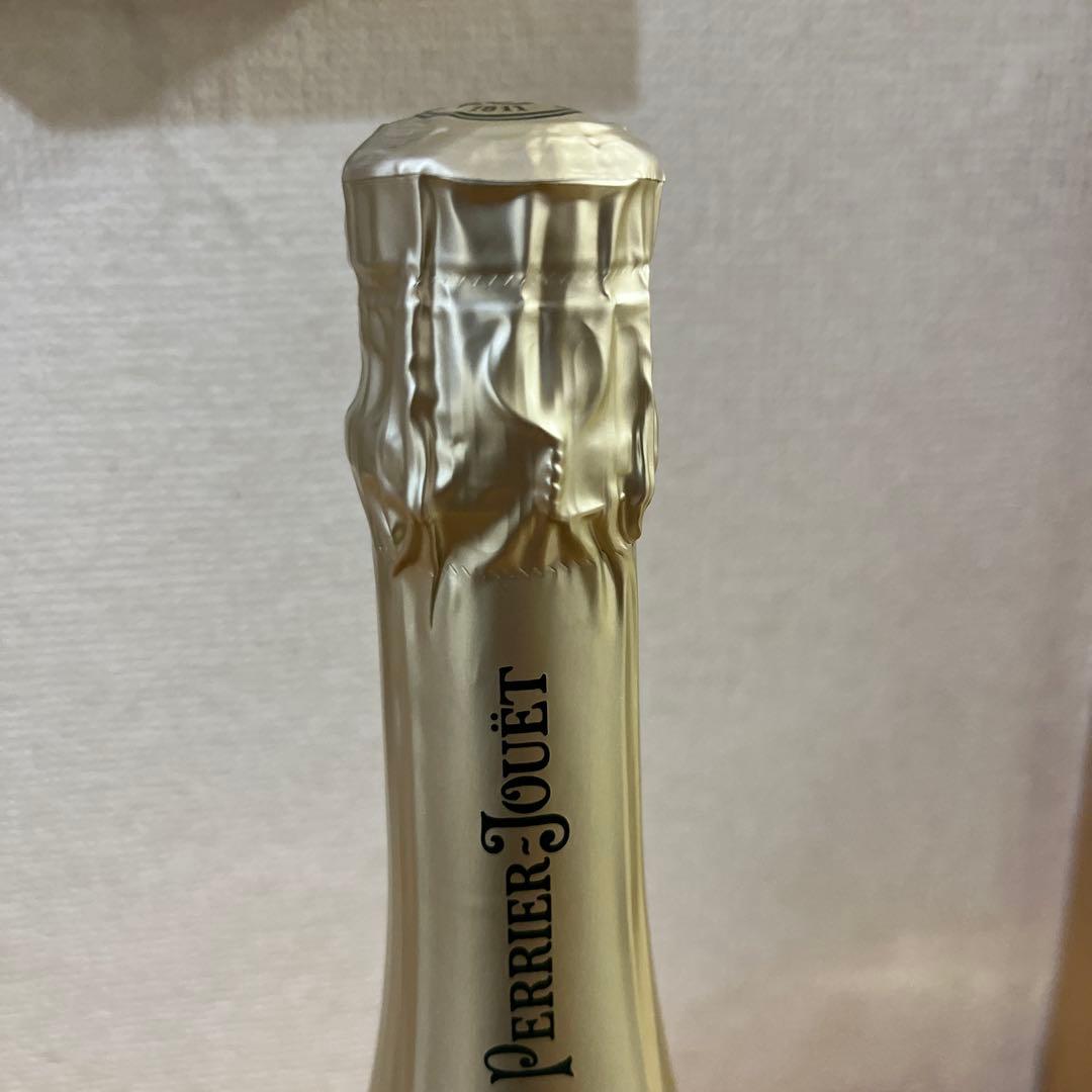 ペリエ　ジュエ　ブラン・ド・ブラン