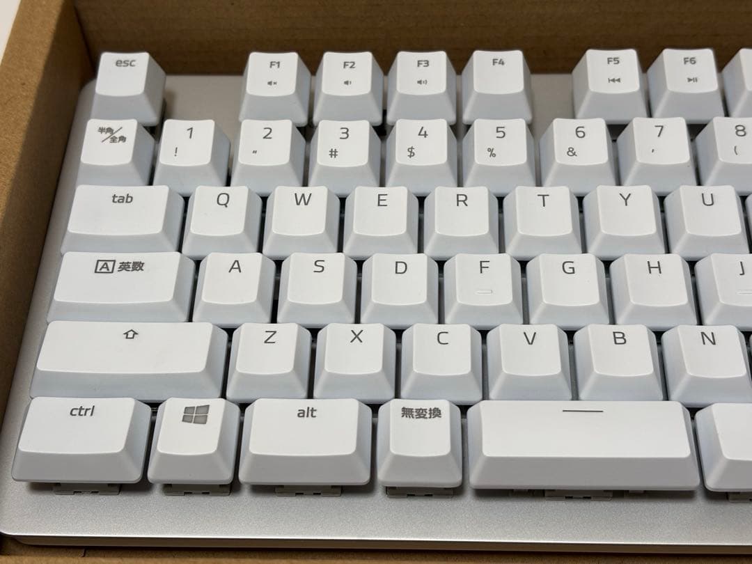 【美品】Razer BlackWidow Lite ホワイトゲーミングキーボード