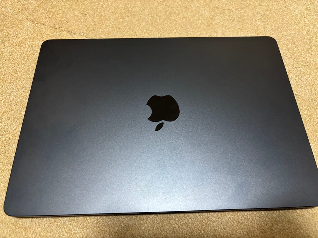 【美品】MacBook Air M2 24GB/512G カスタムモデル
