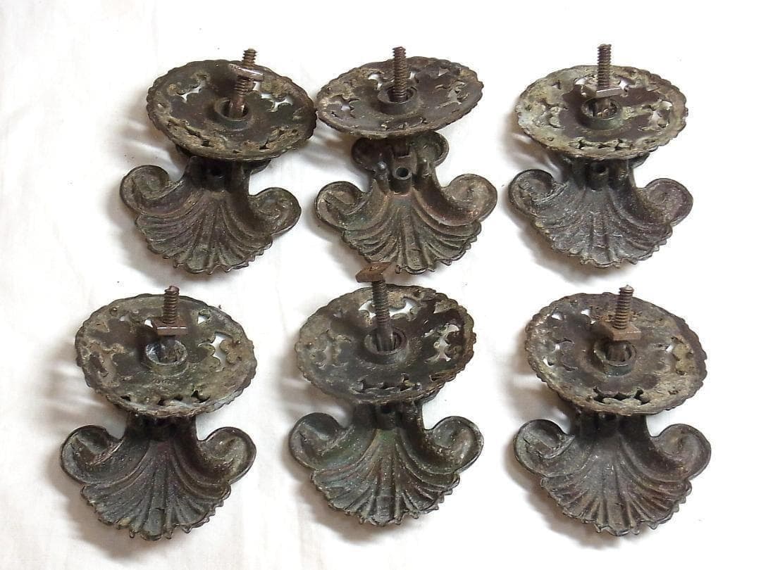 イギリス アンティーク家具用 引き手 6個 ヴィクトリアン様式 装飾金具 パーツ