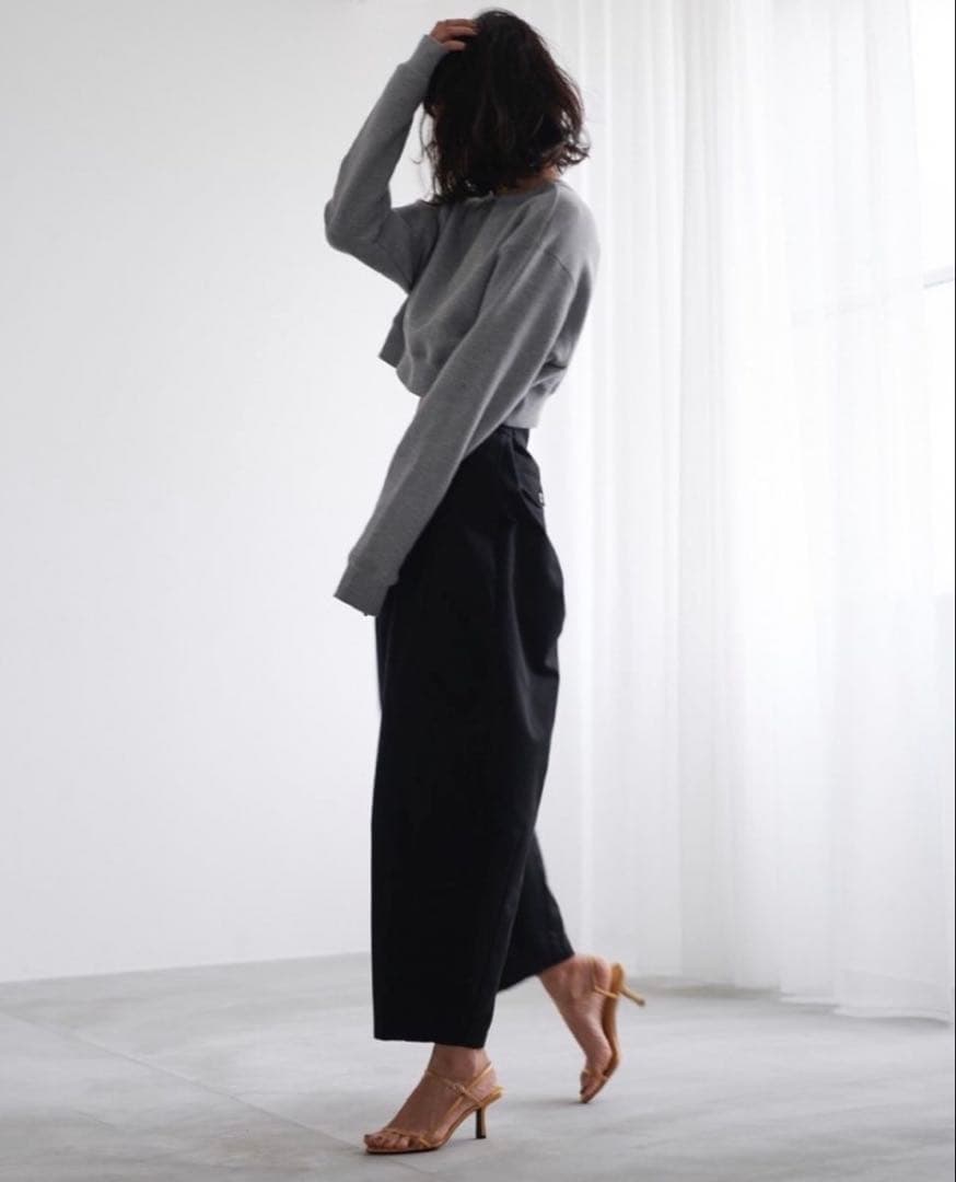 【新品】Nala コクーンチノパンツ　ブラックS