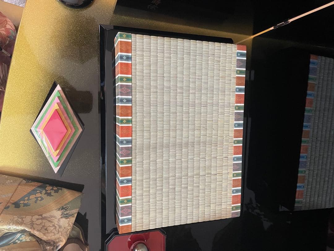 豪華な雛人形セット　三段　本金蒔絵　☆美品☆