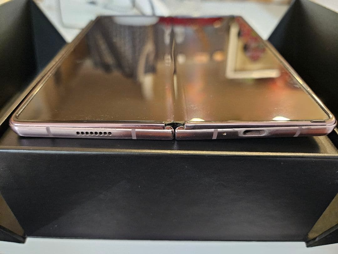 Galaxy Z Fold2 5G 本体