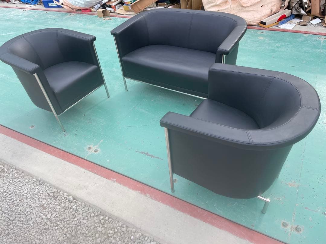 美品　2人掛け￼ソファー￼合皮クラブチェア◎モダンデザイン　店舗サロン書斎3\3