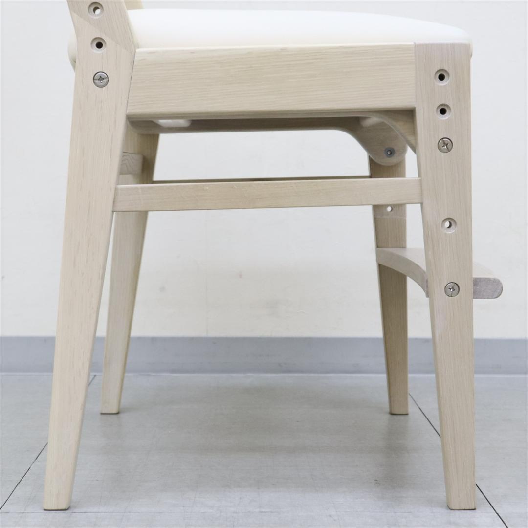 A カリモク家具 学習椅子 デスクチェア XT0611 ピュアアイボリー オーク