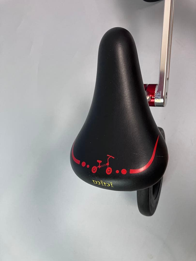 ≪美品≫XZONE キックバイク 2歳-5歳のペダルなし自転車 X-MINI 赤