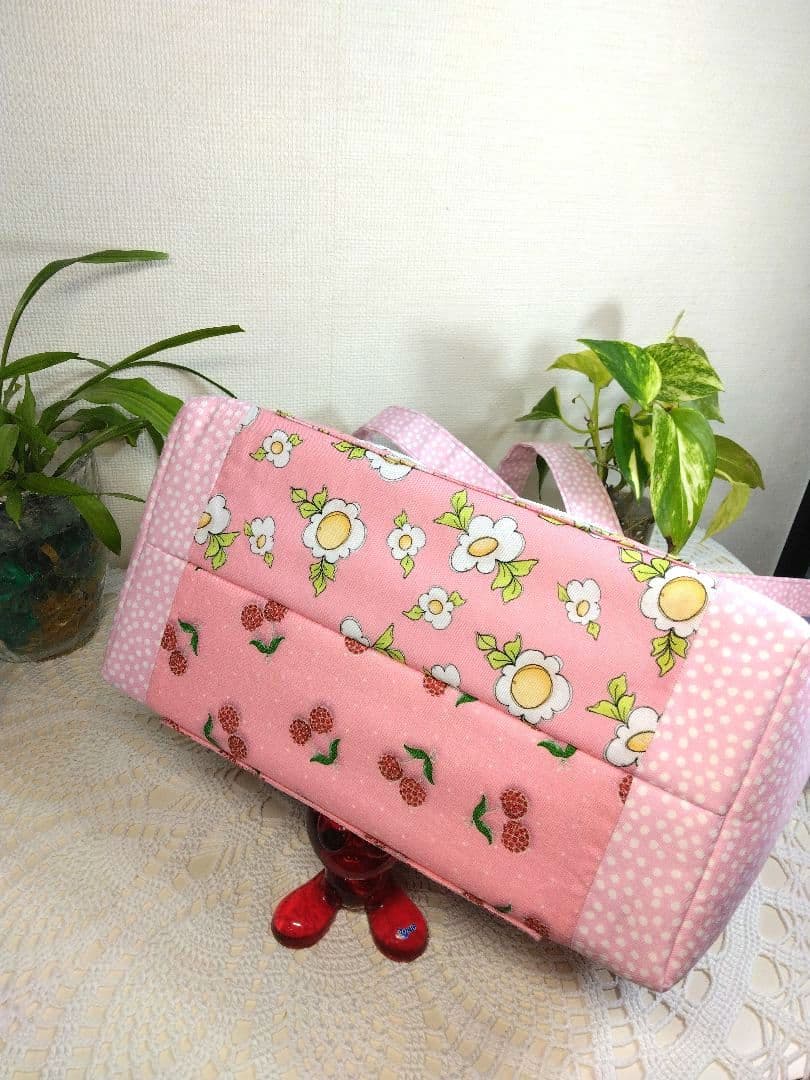 専用＊刺繍・ポケット付きショルダーバッグ&ポーチ＊ロラライハリス