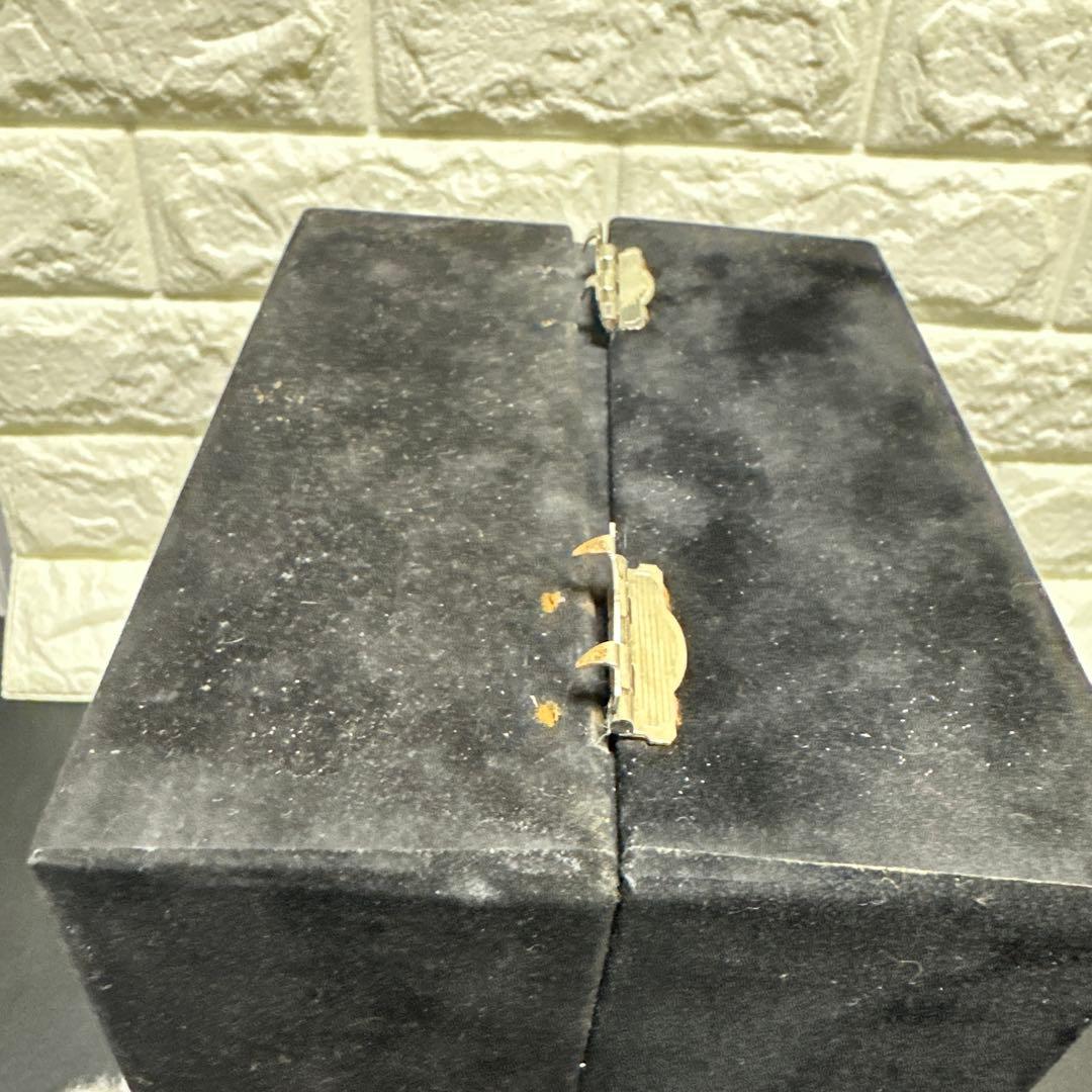 レア　未開栓　古酒 ウシュクベ クリスタル デキャンタ750ml43% 箱替栓付