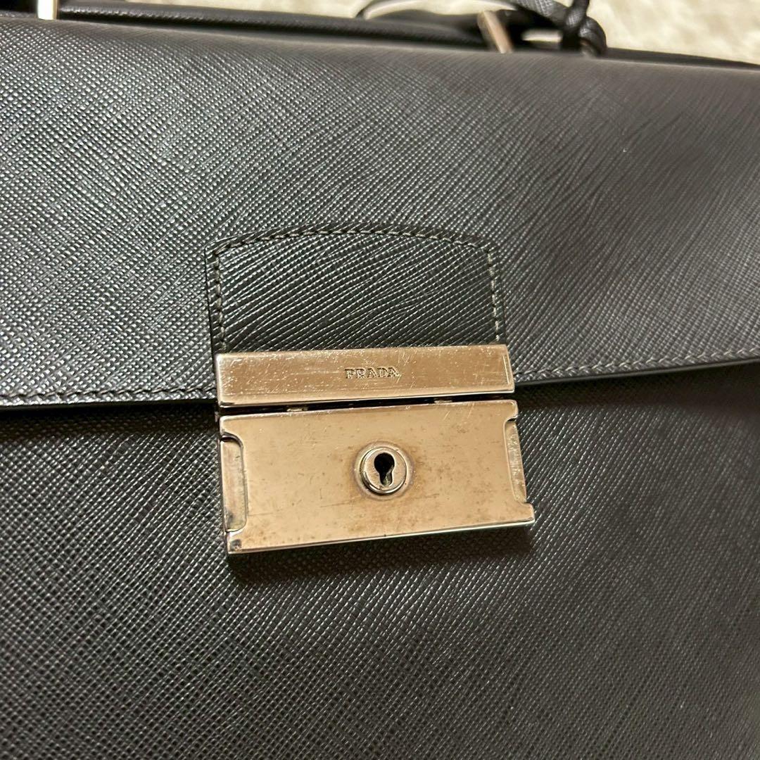 美品✨プラダ ブリーフケース サフィアーノ ビジネスバッグ ブラック