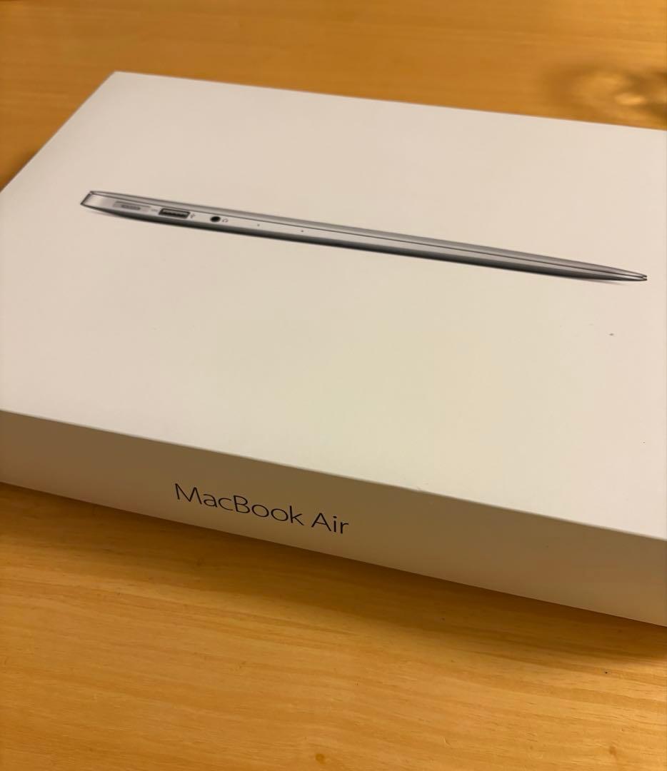 MacBook本体 MacBook Air (13-inch, Early2015) 8G/120G