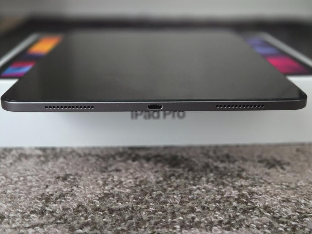 【極美品】週末特別値引き　Apple iPad Pro Wi-Fi 第二世代