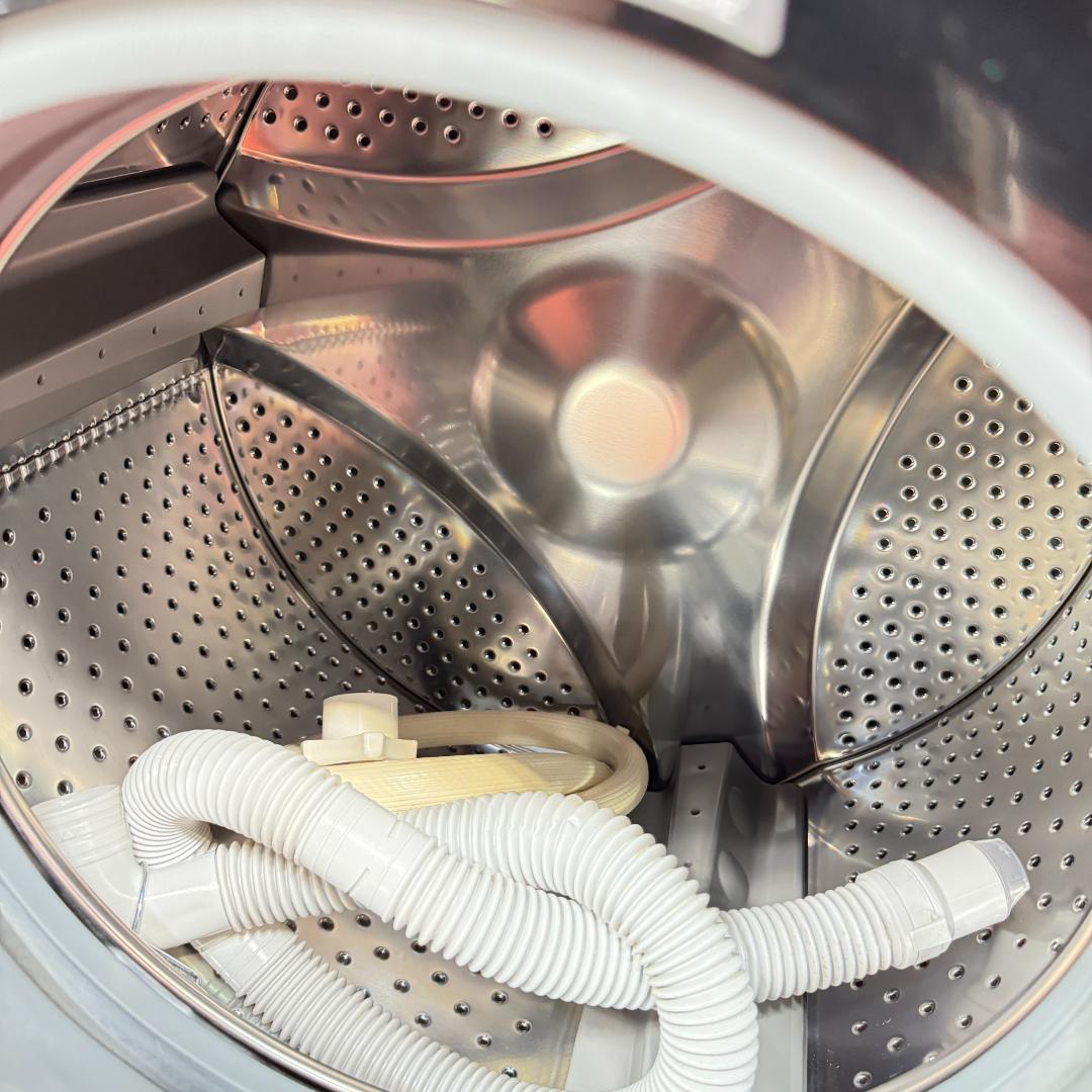 4 都内23区配送無料　美品シャープドラム式洗濯乾燥機2020年製　7/3.5㎏