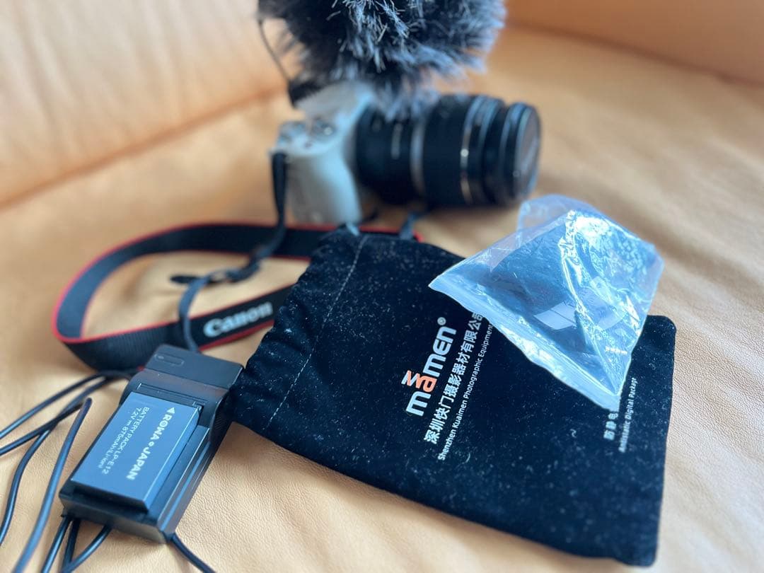 予備バッテリー付き Canon EOS kiss M 超望遠セット