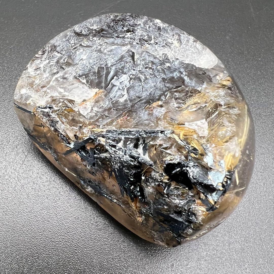 ☆価値ある逸品☆極上の透明度に煌めき抜群のルチル☆ゴールドタイチンルチル 原石