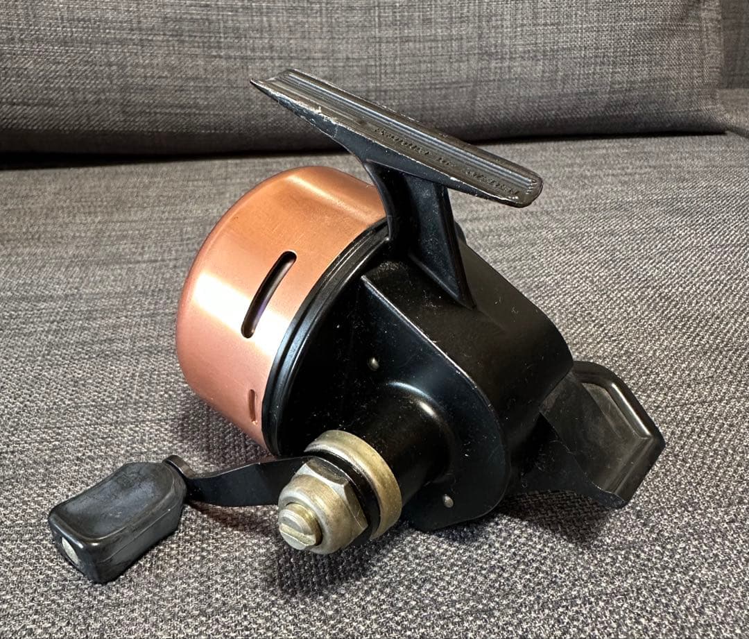 ④ ABU-MATIC 150 スピンキャストリール