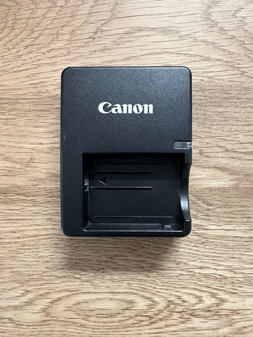 【美品】Canon EOS kissX2 デジタル一眼レフカメラ