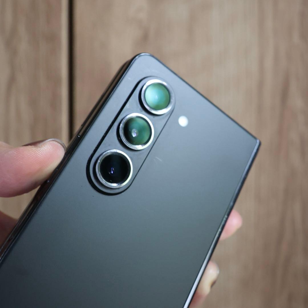 【美品】Galaxy Z Fold5【512GBSIMフリー】