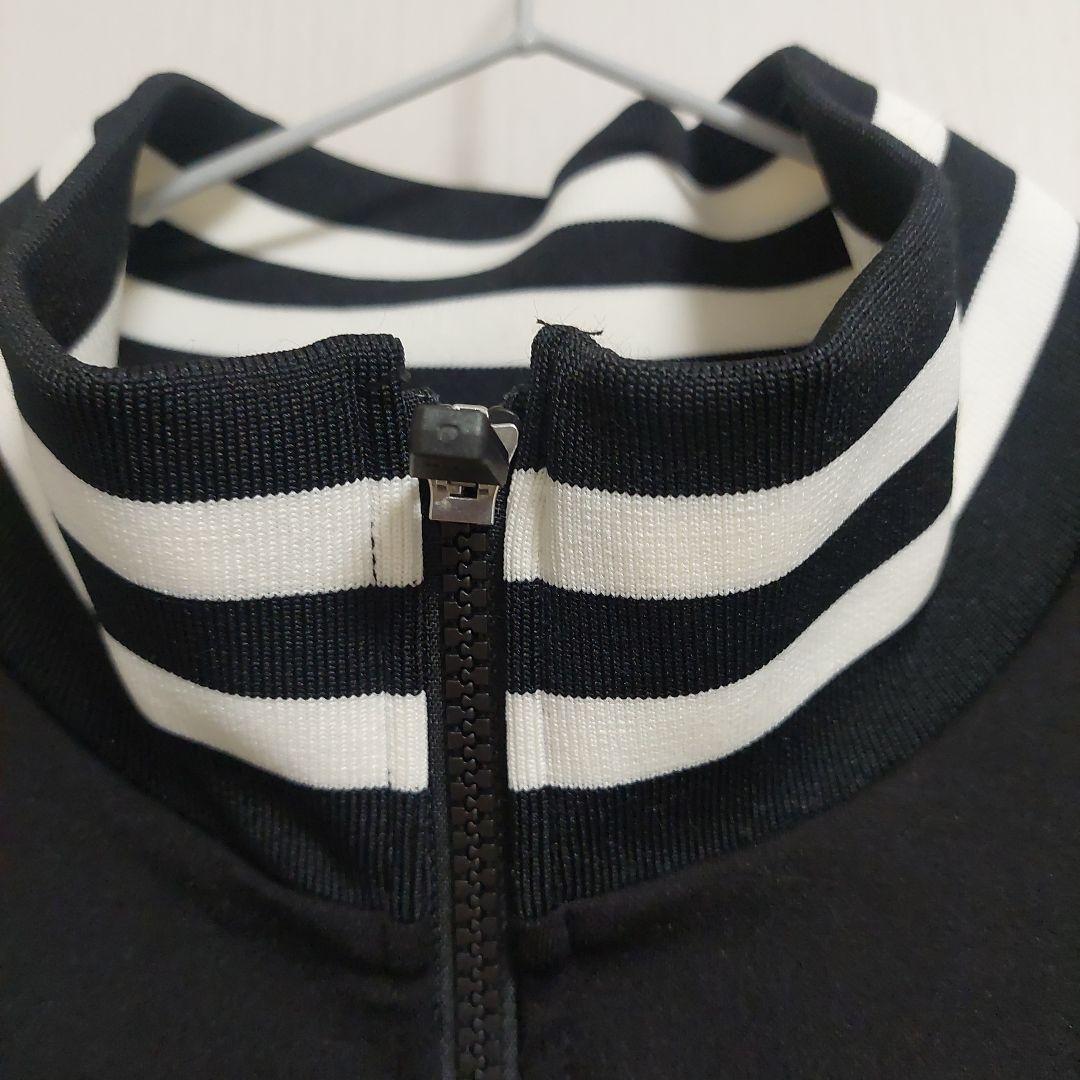 EFFLORESCENCE　ウェア