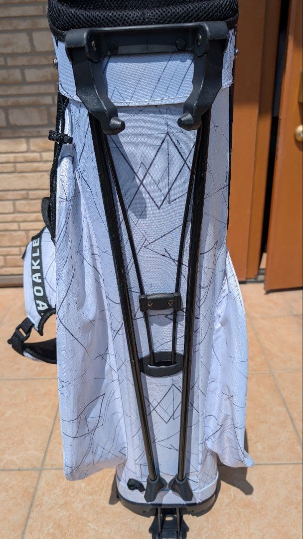 オークリー　キャディバッグ
