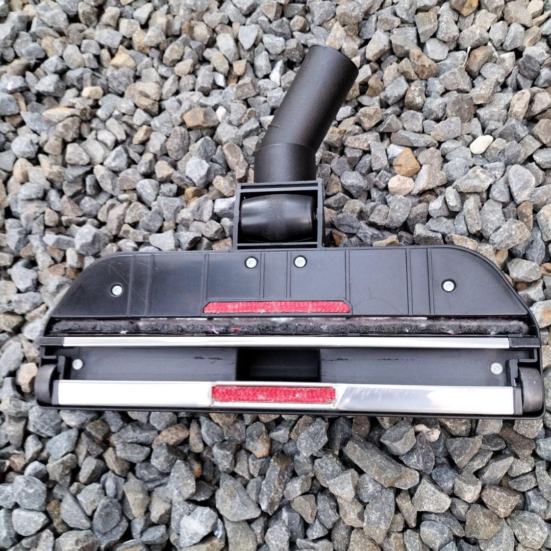 ニルフィスク　業務用　小型バキューム