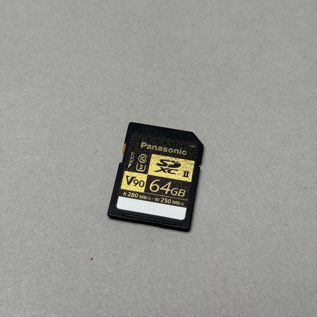 S.K.【美品】LUMIX GH6 カメラ　本体ボディー　おまけ多数