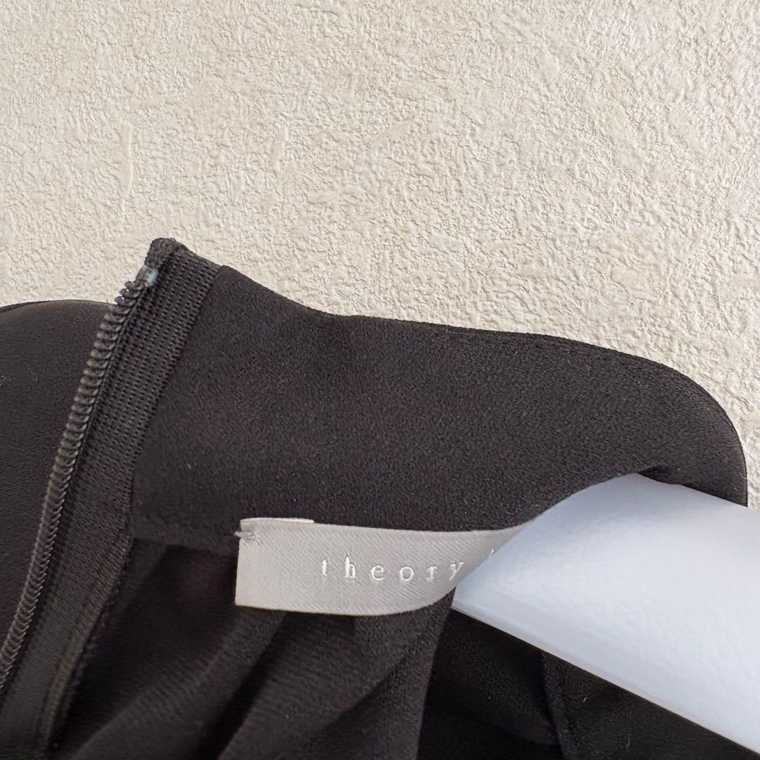 試着のみ　セオリーリュクス　ブラウス　ハイネック　ギャザー