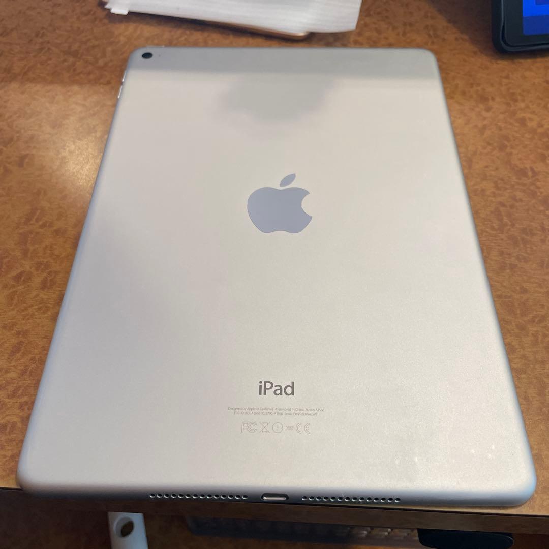 iPad本体 iPad Air2 64gb