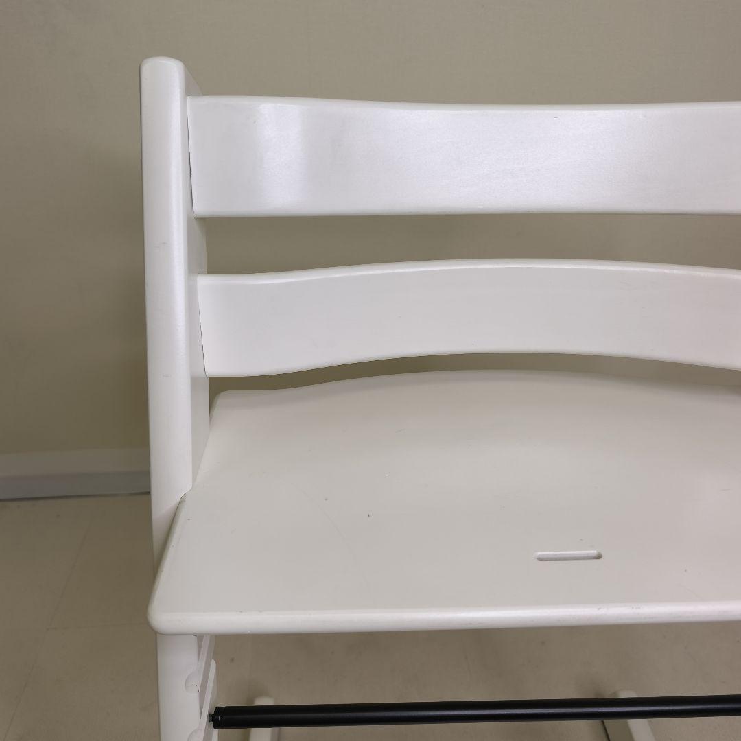 ストッケ　トリップトラップ　ホワイト　ベビーセット&トレイ付　S/N6