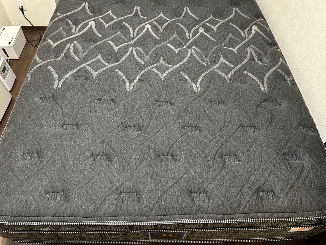 美品 シーリー Sealy チタンコレクション ダブル ロンド4 RondoⅣ